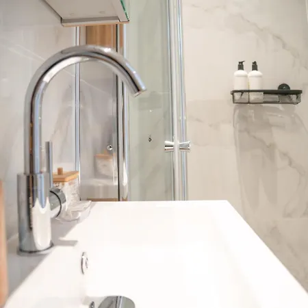 公寓 Prime Center 1br Near Heineken & Museum Quarter *
